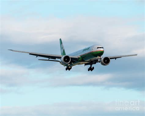 Mayestic777 .